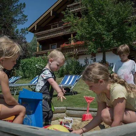 Vorderkasbichlhof Κατάλυμα σε φάρμα