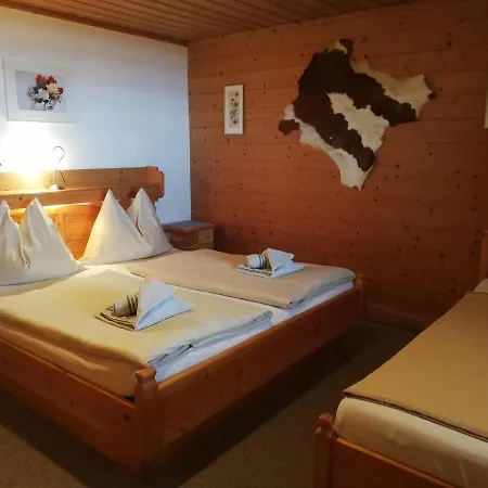 Vorderkasbichlhof Farm stay *